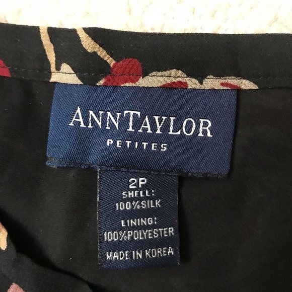 Ann Taylor Floral Skirt Size 2P - Picture 5 of 7